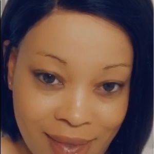 Meet your Posher, Kay